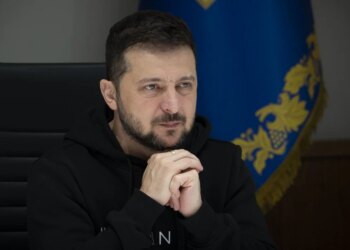 У рф стягують ППО з регіонів до москви для захисту параду, що відкриває можливості для українських далекобійних санкцій – Зеленський