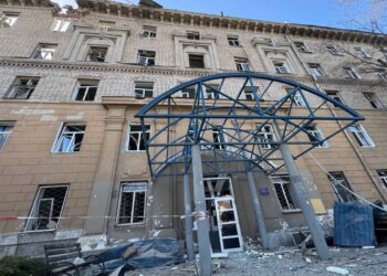 Ракетний удар рф по Дніпру 3 травня – вісім постраждалих, серед яких 9-річна дитина