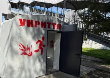 Укрзалізниця розгортає понад 800 модульних укриттів через масовані атаки рф
