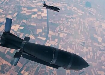 Україна працює над аналогами російських авіабомб для дзеркальної відповіді – Зеленський