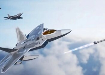 У США вперше за дев’ять років показали новітню ракету AIM-260, чи є в України шанс отримати її