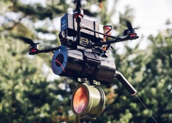 Компанія RSI Europe з Литви виконала рекордний контракт на FPV-дрони для України