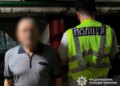 У Києві чоловік вистрілив із рушниці та випадково поранив перехожу