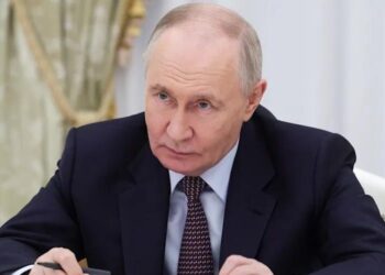 Кремль погрожує ударами по посольствах у Києві напередодні 9 травня