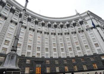 Кабмін виділив понад 12 млн грн на відновлення будівель у Тернополі після російської атаки