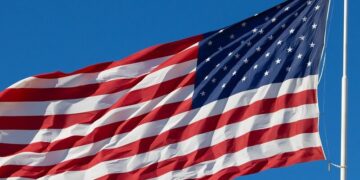 США спростовують, що будь-який їхній військовий корабель був уражений в Ормузькій протоці