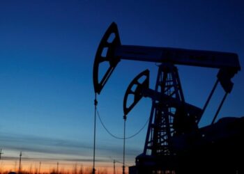 Bloomberg: США возобновили санкции против российской нефти