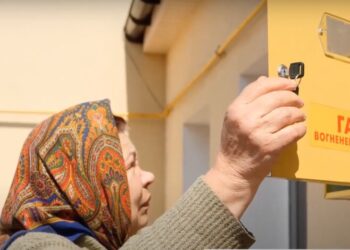 Газовые тарифы перед отопительным сезоном: один снизят, два повысят