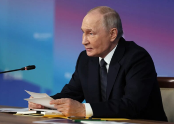 WSJ: скромный парад Путина указал на перелом в войне с Украиной