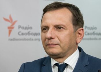 Зарплаты военным можно поднять без новых налогов – Устенко назвал способ