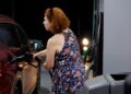 НБУ пояснив, чому ціни на АЗС не впали попри здешевлення нафти