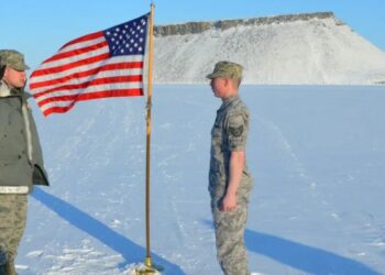 США и союзники наращивают военное присутствие в Арктике: названа причина
