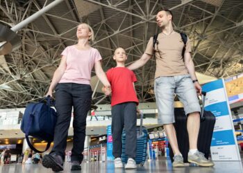 Не “імпорт” робочої сили, а повернення українців: якою має бути стратегія держави