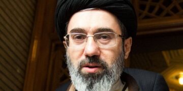 Лідер Ірану через вибухову хвилю отримав значні травми