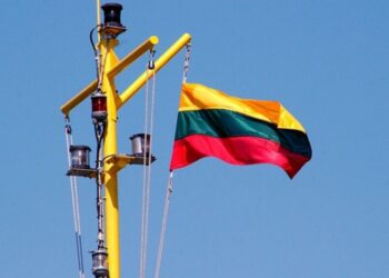 Литва не поспішає скасовувати обмеження на білоруські добрива попри сигнали зі США