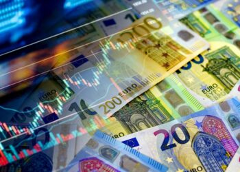 Долар відійшов від рекорду, євро різко підскочив: НБУ оновив курс валют на 26 травня