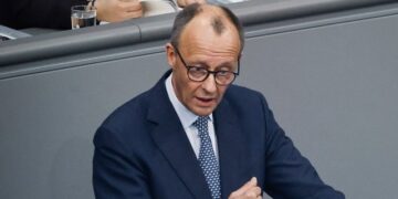 Мерц обговорив з Трампом мирне врегулювання в Україні та скоординував позиції перед самітом НАТО
