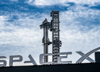 SpaceX відступила від традицій на IPO з ціною за акцію – Reuters