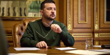 Зеленський провів "детальну й дуже практичну" нараду щодо українських озброєнь, говорили про експорт