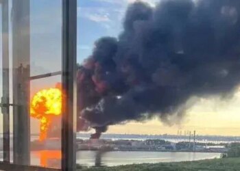 Дрони Fire Point уразили кораблі та нафтовий термінал в російському санкт-петербурзі – Штілерман