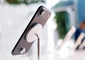 Apple готує iPhone Air другого покоління з покращеною камерою