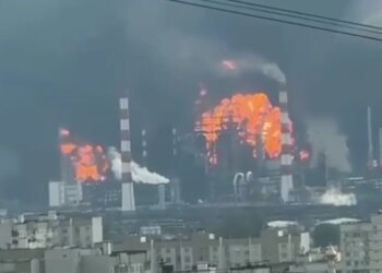 Зеленський підтвердив повторне ураження Московського НПЗ