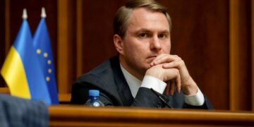 За рік Офіс генпрокурора направив до суду 258 справ щодо воєнних злочинів в Україні, 97 осіб вже визнано винними