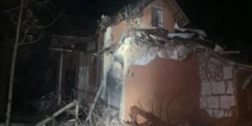 Через удар росіян по Запорізькому району постраждали двоє літніх людей