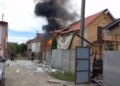 Рятувальники деблокували людину з-під завалів після удару рф по Сумах