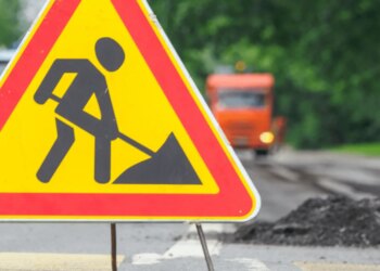 У Києві на місяць частково обмежать рух проспектом Шухевича, також перекриють вулицю Юності
