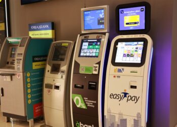Нові правила для терміналів: як насправді працює ліміт у 500 грн та чому зросла комісія