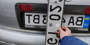 Таможня меняет правила для подержанных авто: каждую вторую декларацию отправят на проверку