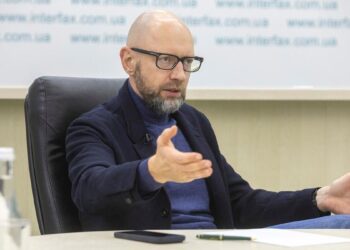 Напруга у стосунках з Польщею не вплине на участь польських компаній у відбудові України – Яценюк