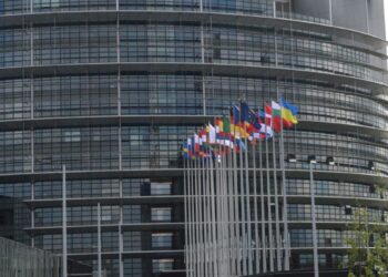 Депутати Європарламенту ініціюватимуть призначення високорівневого європейського переговорника у перемовинах стосовно України