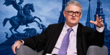 Крышку сорвало: Марк Галеотти о том, как медленный распад России вдруг ускорился