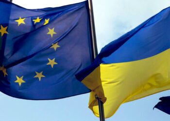 Країни ЄС домовилися почати переговори про вступ з Україною та Молдовою – Європейська Комісія