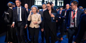 Украина получила первый транш от ЕС: 3,2 млрд евро поступило в бюджет