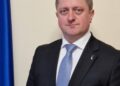 Посол Зварич відмовився від польського ордену на протест проти руйнування спадщини примирення між країнами