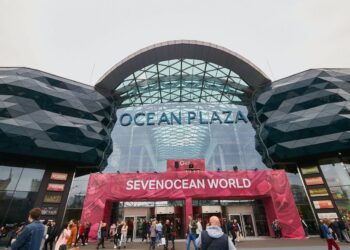 Продаж Ocean Plaza під загрозою? Чому до ФДМУ приходили з обшуками і до чого тут ТРЦ
