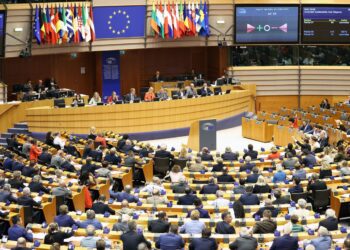 ЄС готується обмежити вплив Китаю на постачання критичної сировини