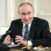 Путин надувает щеки, а бюджетный дефицит РФ вырос вдвое