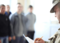 Функции ТЦК хотят перераспределить: в Минобороны запускают второй этап реформы мобилизации
