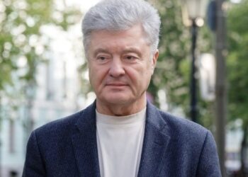 Безвіз довів, що Україна здатна досягати великих цілей, – Порошенко про перспективу членства в ЄС