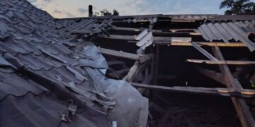 російський БпЛА поцілив у пожежну частину в Олександрівці на Донеччині