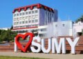 Ворог атакував дронами дві АЗС у Сумах, виникли пожежі