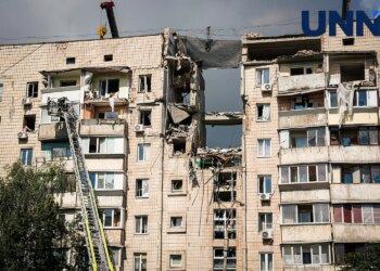 Кількість загиблих у Києві через атаку рф зросла до 12
