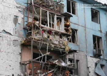 25 людей звернулися до лікарів внаслідок удару по Запоріжжю, серед них – шестеро дітей