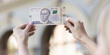 Чому банкнота у 5 000 грн буде дешевшою за 500 гривень 2006 року: пояснення економіста