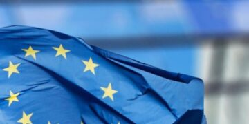 FT: ЕС может отказаться от пакетов санкций против РФ после демарша Греции