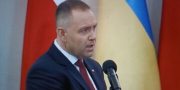 Зеленський і Навроцький спробують узгодити графіки для проведення зустрічі у середу в Анкарі – радник президента